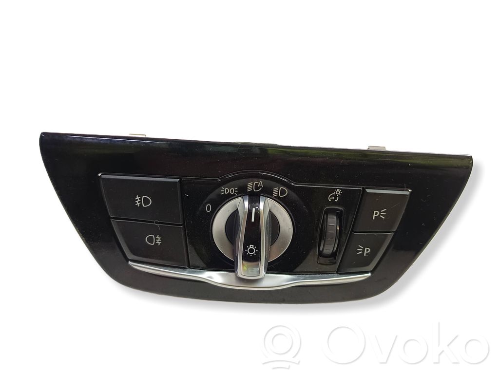 BMW 5 G30 G31 G38 Comutator lumini 