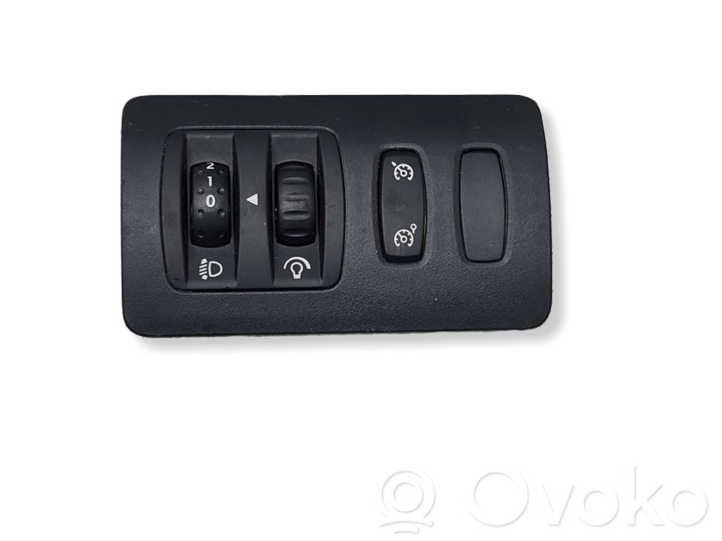 Headlight level height control switch   8200407756,8200407757