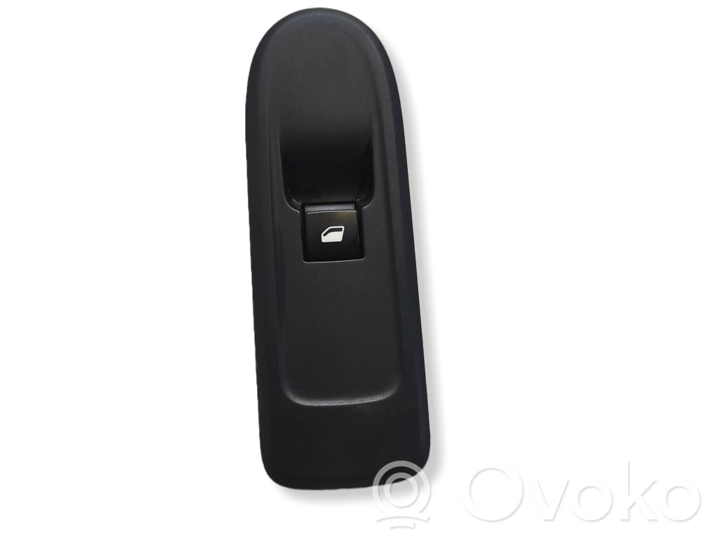 Citroen C3 Electric window control switch 