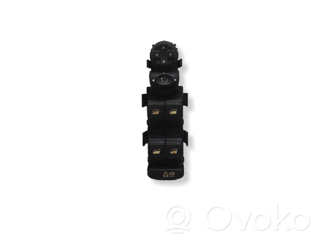 Peugeot 308 Electric window control switch 