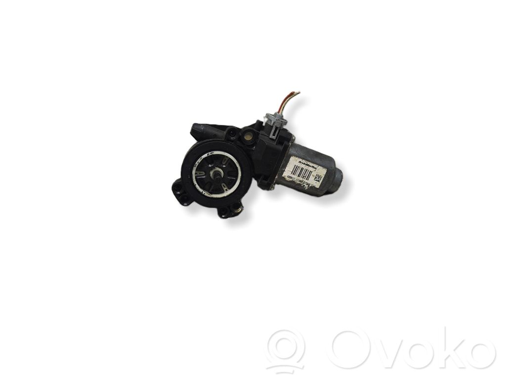 Renault Twingo II Front door window regulator motor 