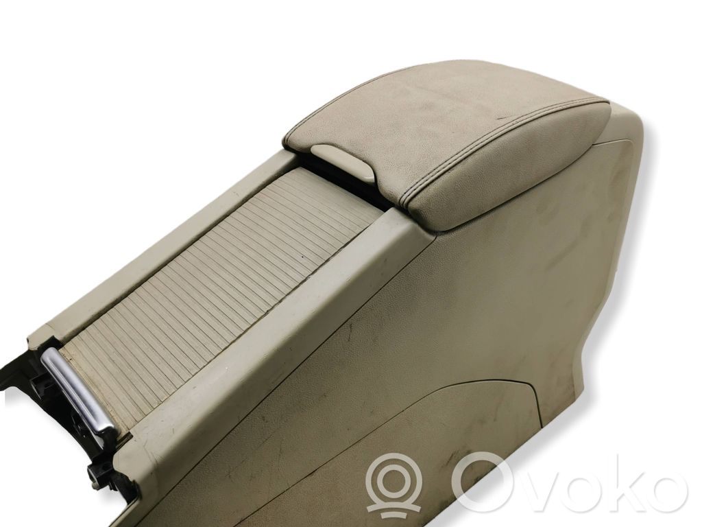 Volvo S60 Reposabrazos 