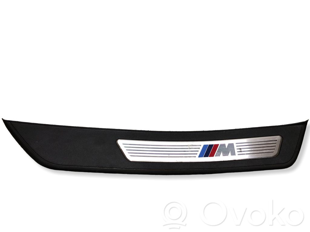 BMW 5 F10 F11 Listwa progowa tylna 