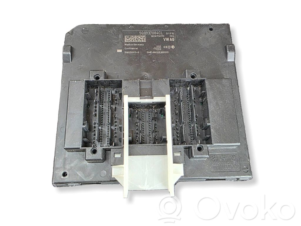 Skoda Superb B8 (3V) Module confort 