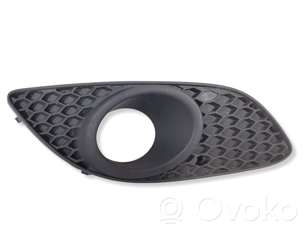 Opel Zafira B Grilă/ornament proiector ceață față 