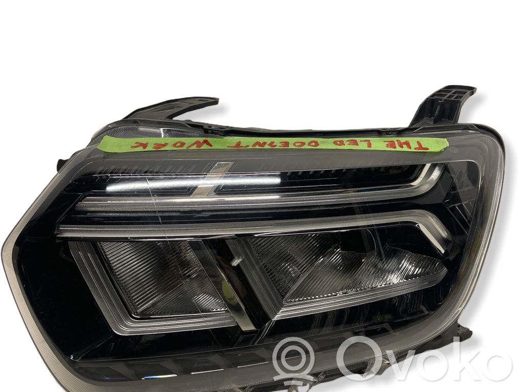 Dacia Duster II Lampa przednia 