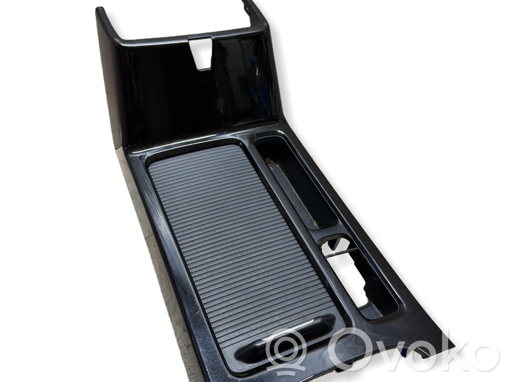 KIA Pro Cee'd III Cup holder front 