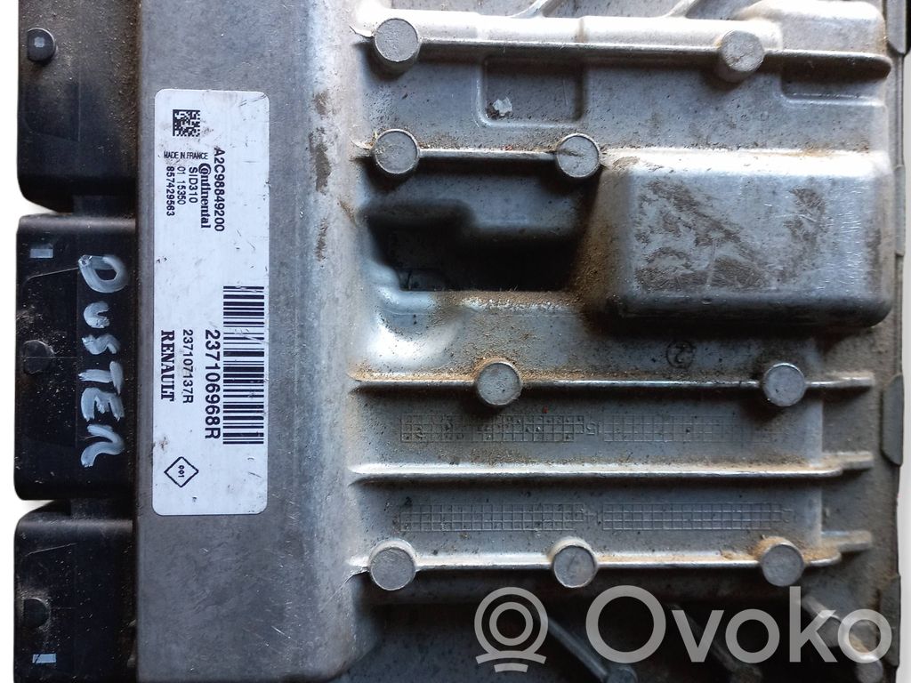 Dacia Duster Engine control unit/module 