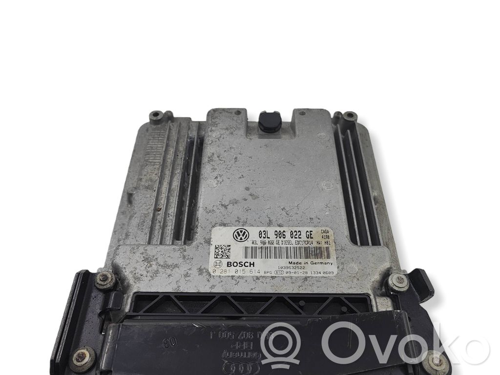 Audi A4 S4 B6 8E 8H Engine control unit/module 