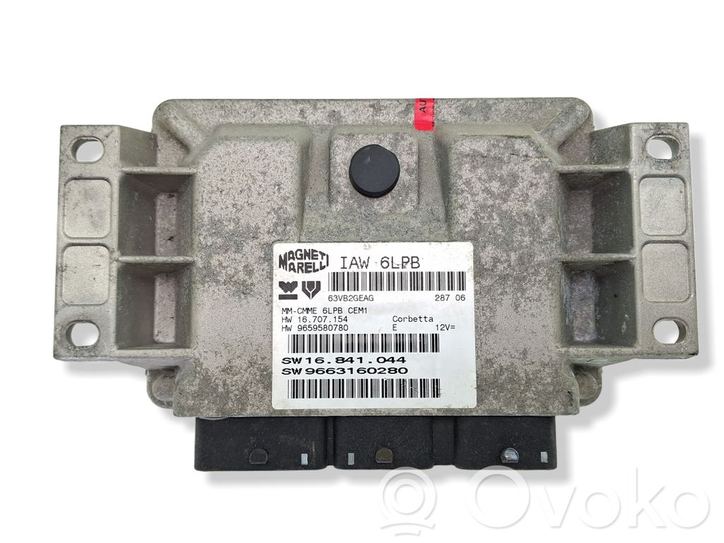 Peugeot 407 Engine control unit/module 