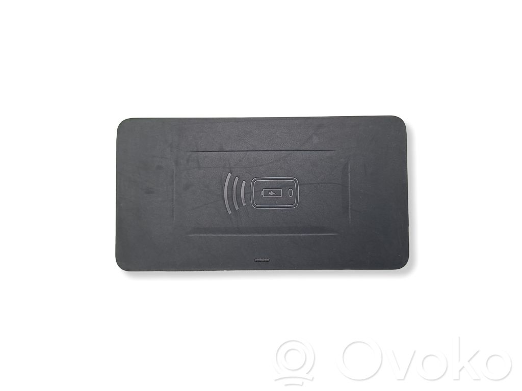 BMW X5 G05 Wireless charging module 