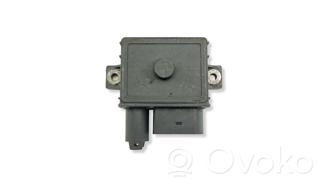 BMW 3 E90 E91 Glow plug pre-heat relay 