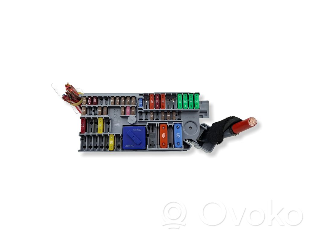 Fuse module   6807487,61146807487,61144525944,4525944