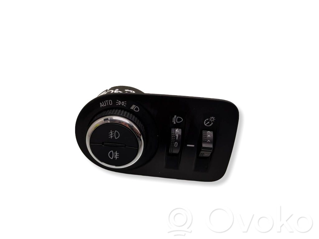 Opel Astra K Light switch 