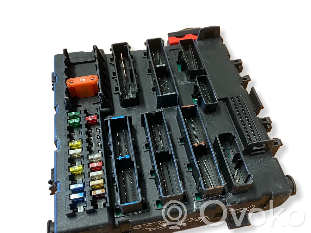 Opel Vectra C Sulakemoduuli 