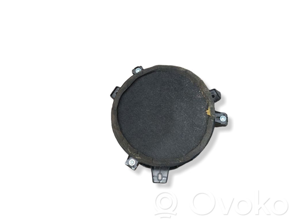 Dodge Durango II Rear door speaker 