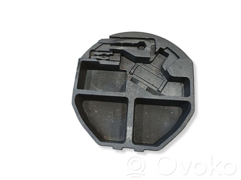Subaru Legacy Spare wheel section trim 