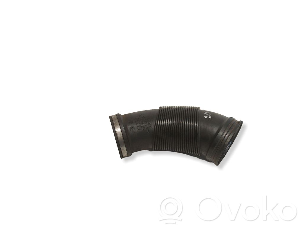 Audi A4 S4 B9 Air intake hose/pipe 