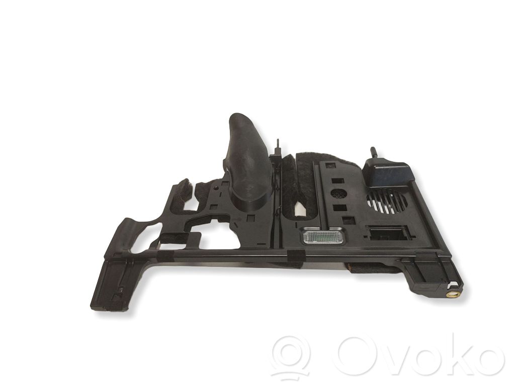 Audi A4 S4 B9 Element deski rozdzielczej / dół 