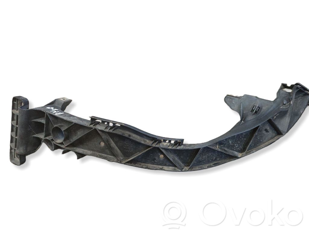 BMW 1 E82 E88 Headlight/headlamp mounting bracket 