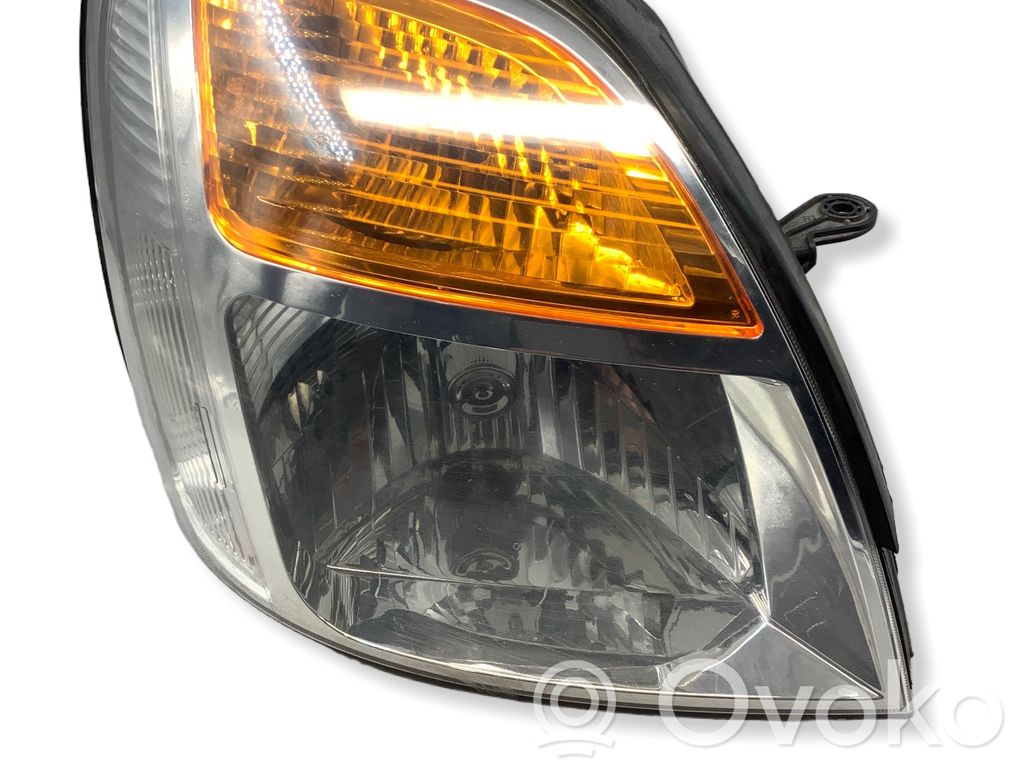 Hyundai H-100 Scheinwerfer 