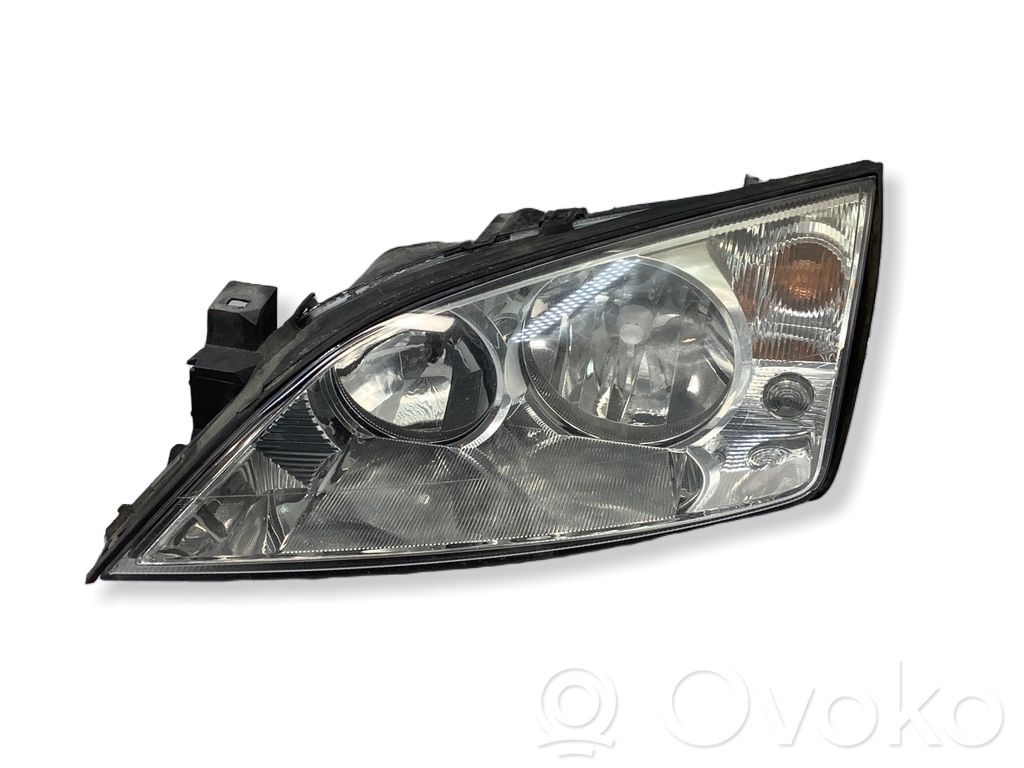 Ford Mondeo Mk III Lampa przednia 