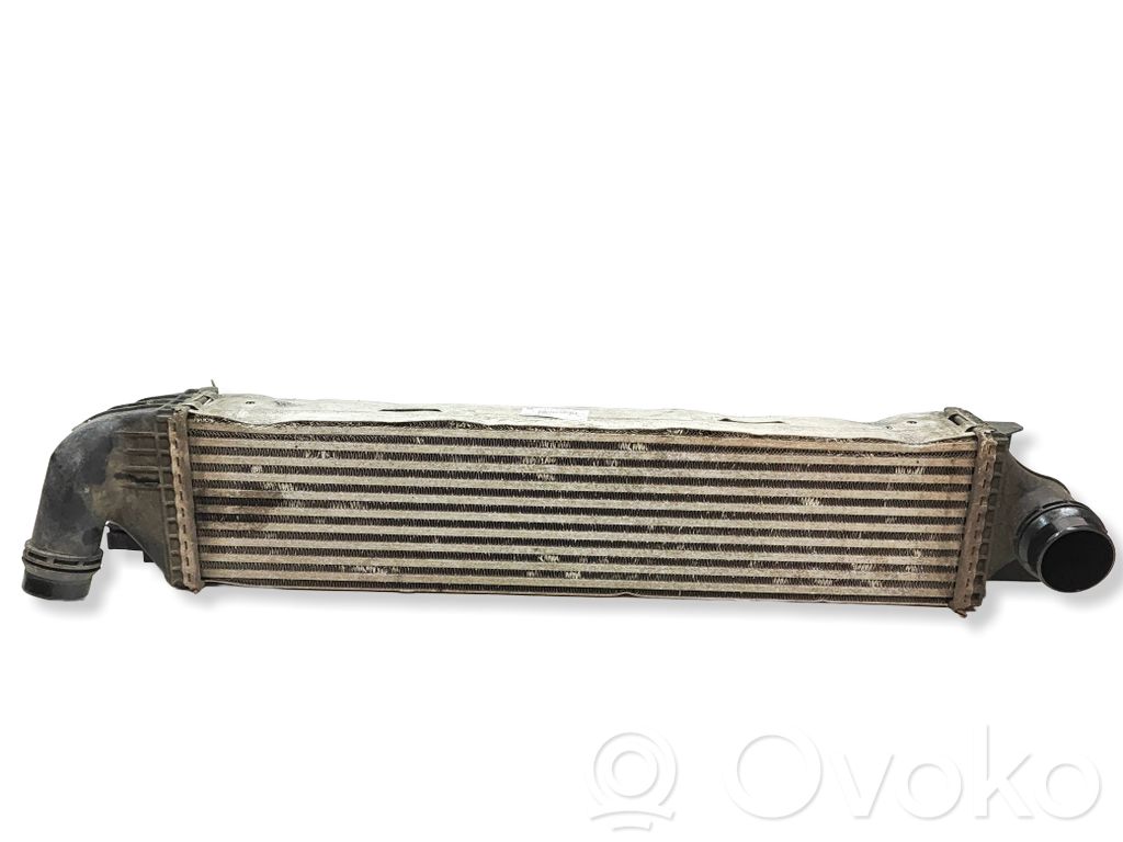 Opel Vivaro Intercooler radiator 