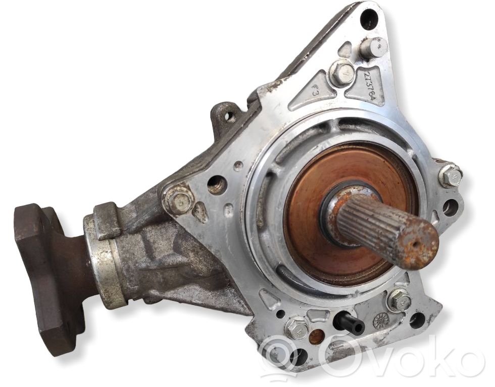 Nissan Qashqai Skrzynia rozdzielcza / Reduktor 