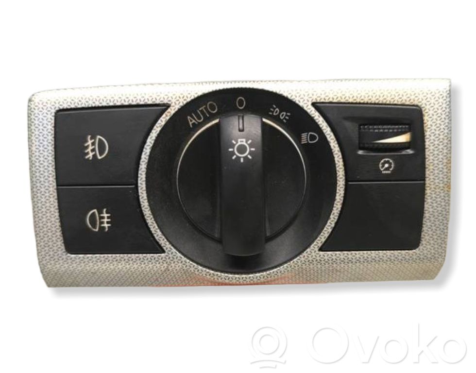 Opel Antara Light switch 