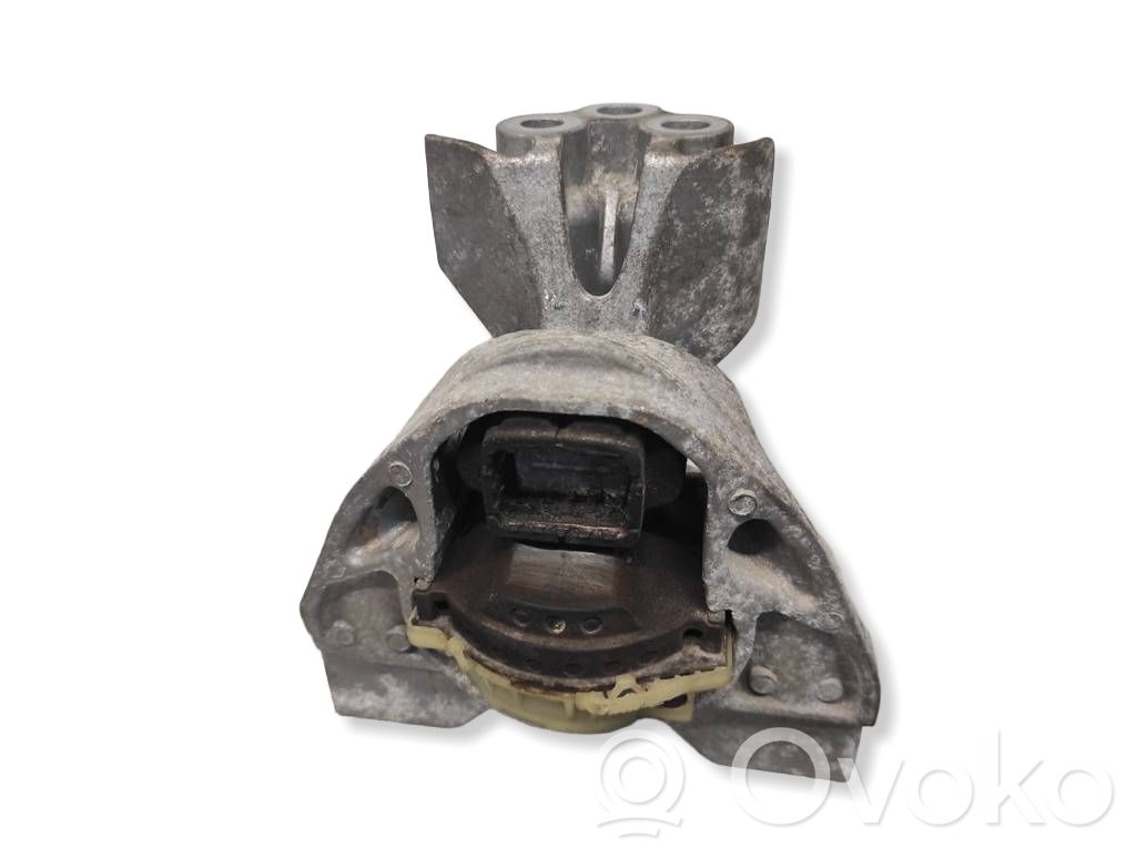 Ford Transit Courier Engine mount bracket 