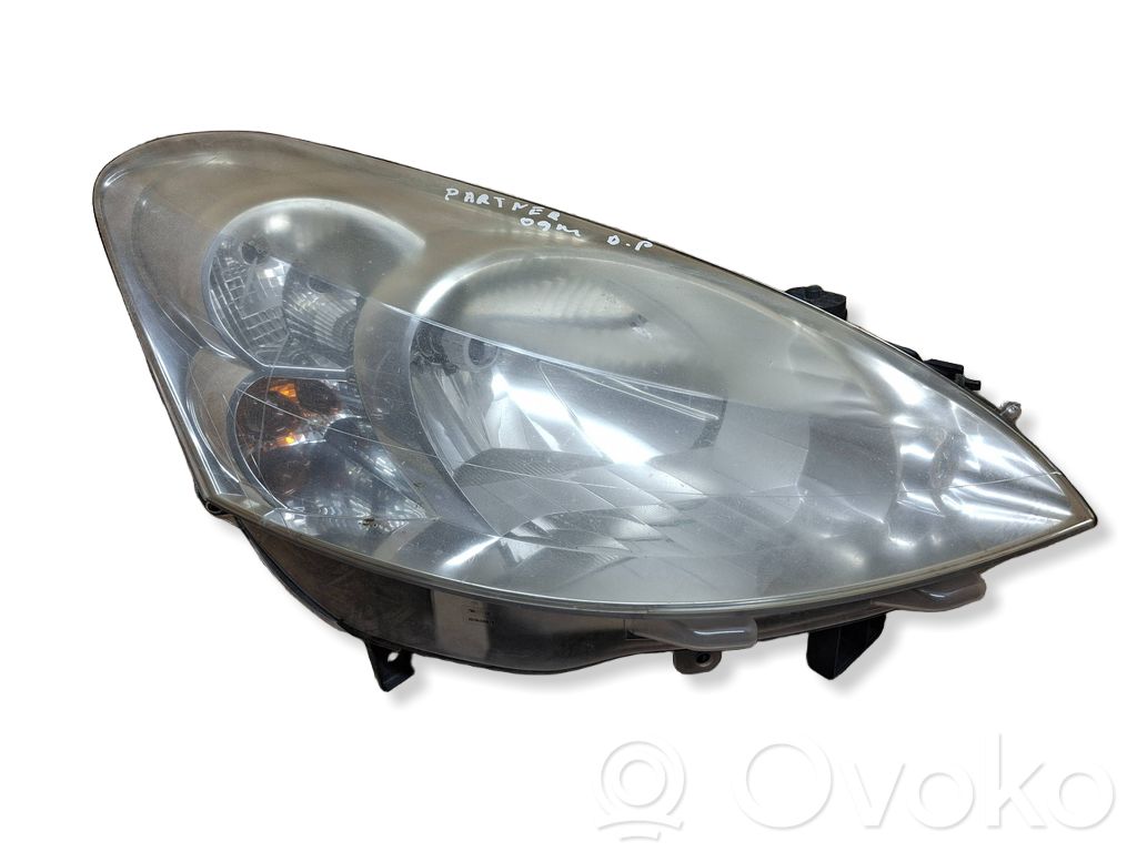 Peugeot Partner Headlight/headlamp 