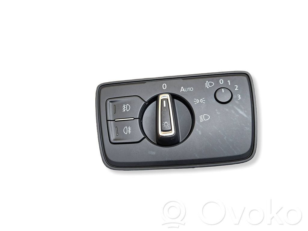 Volkswagen PASSAT B8 Light switch 