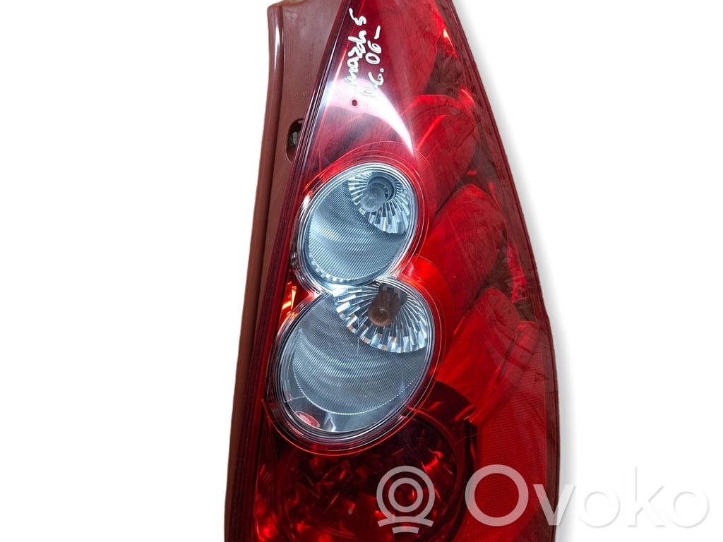 Mazda 5 Rear/tail lights 