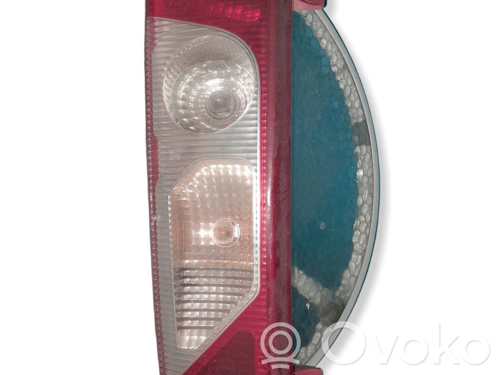 Rear/tail lights   8838