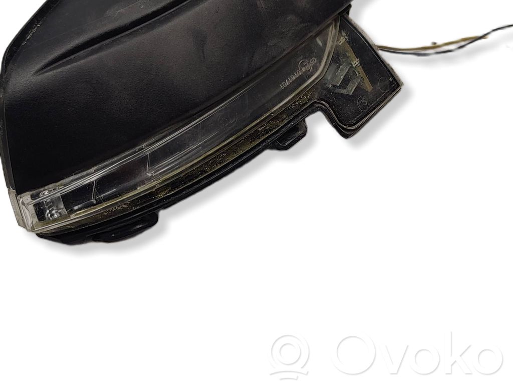 Skoda Octavia Mk3 (5E) Kunststoffverkleidung Außenspiegel 