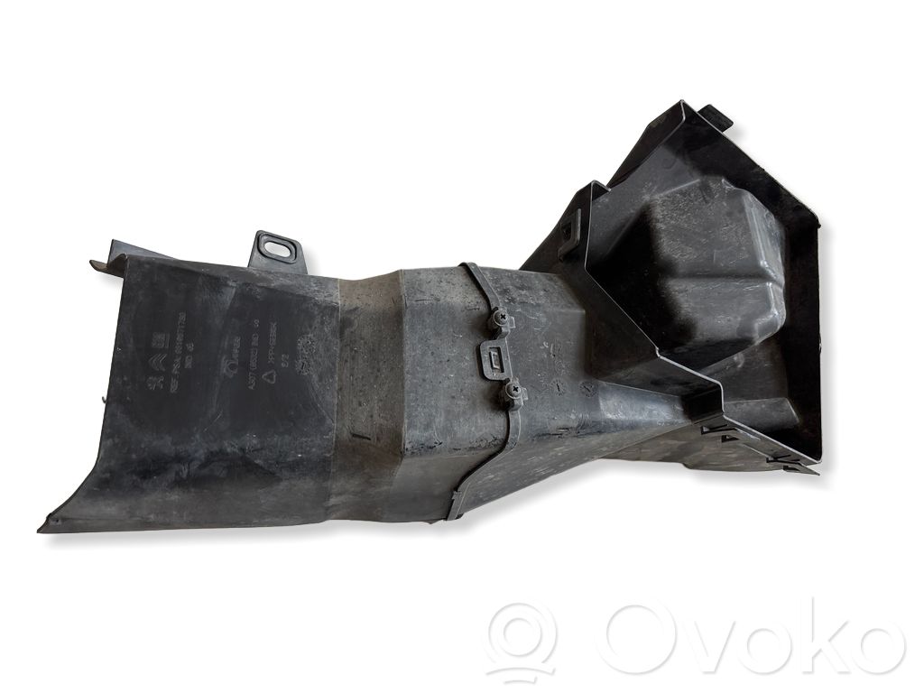 Citroen Berlingo Intercooler air channel guide 