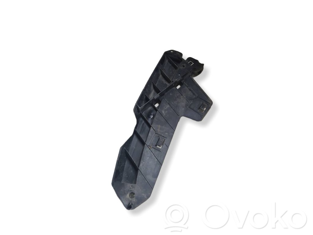 Volvo V70 Front bumper mounting bracket 