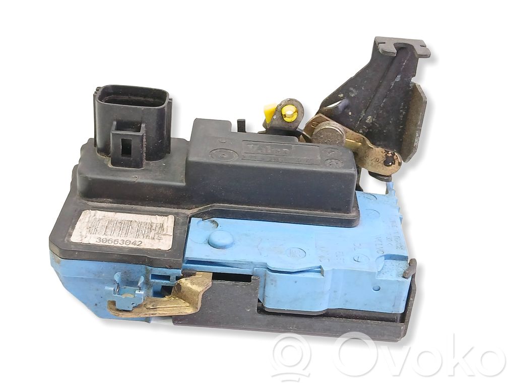 Volvo S60 Front door lock 