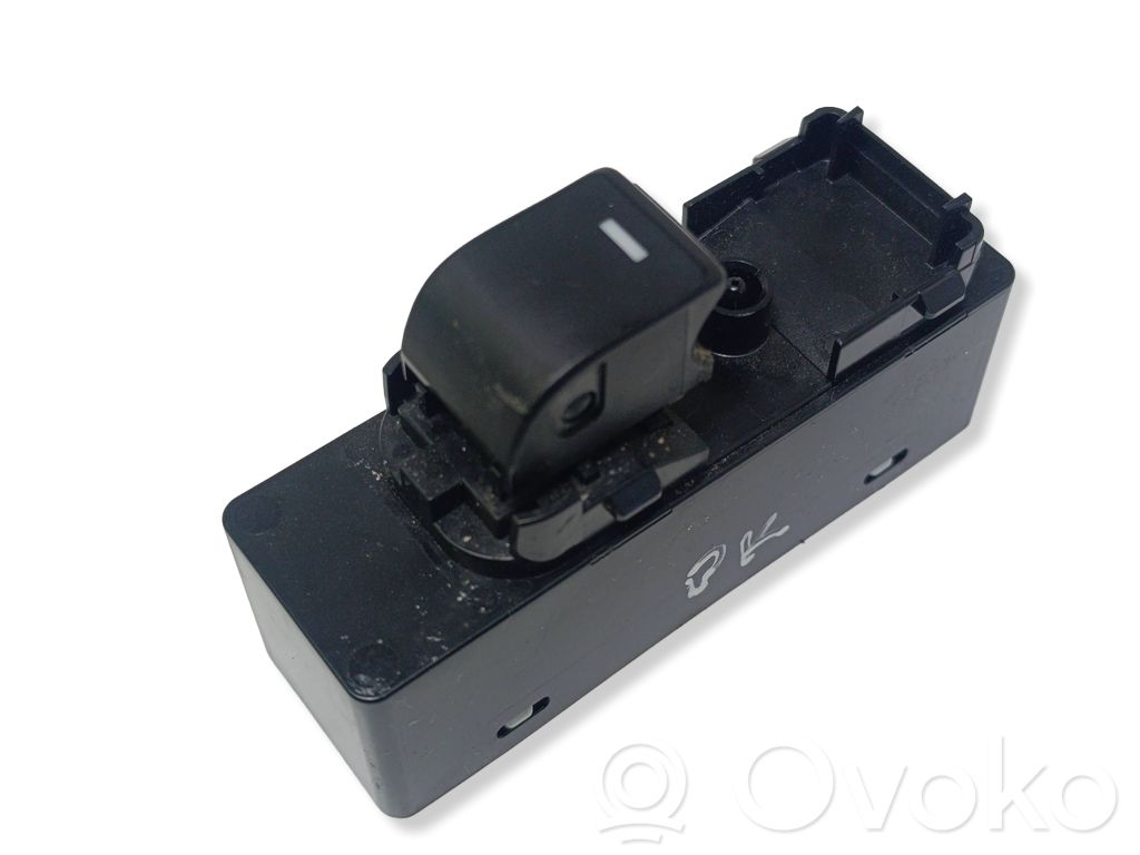 Mazda 6 Electric window control switch 