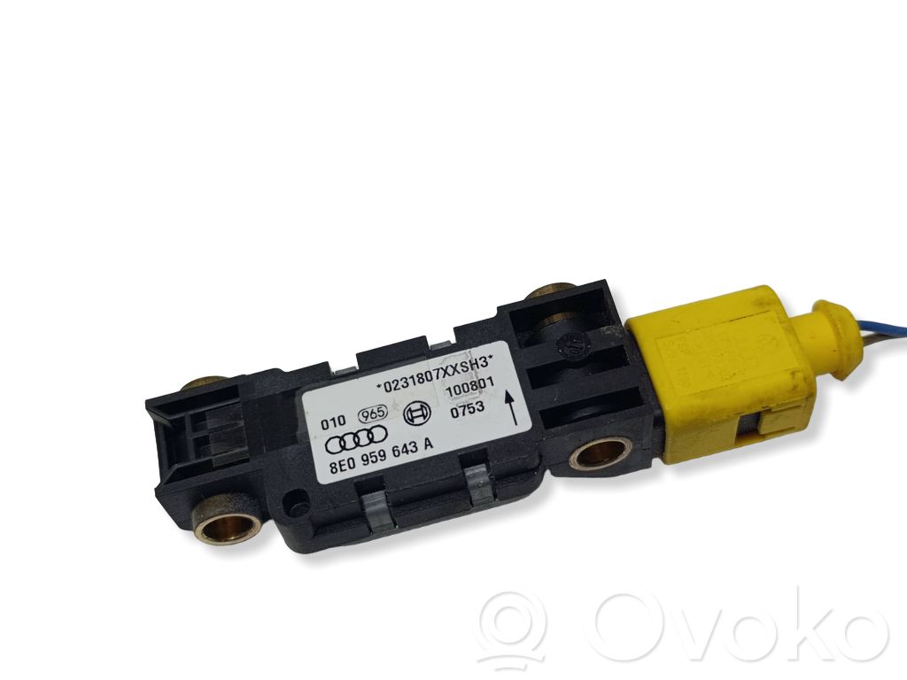 Airbagsensor Crashsensor Drucksensor   8E0959643A