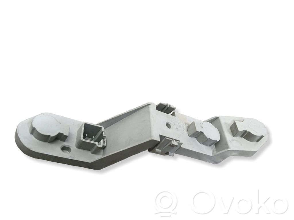 Volvo S60 Tail light bulb cover holder 
