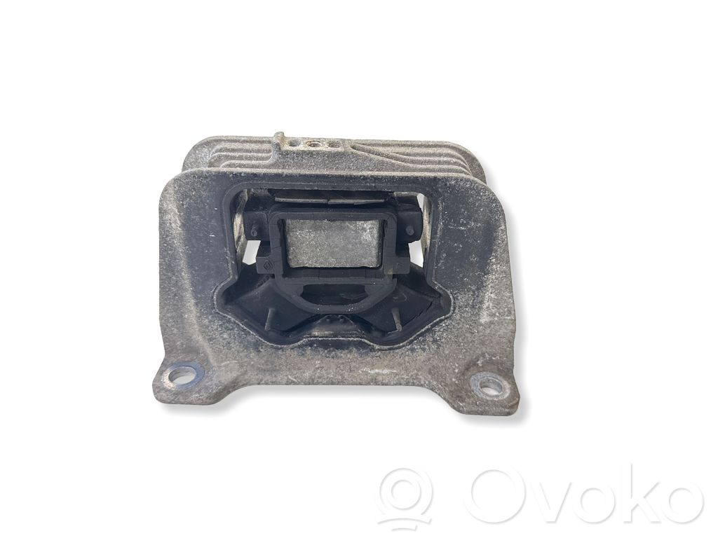 Engine mount bracket   112108180R,326D75,26018