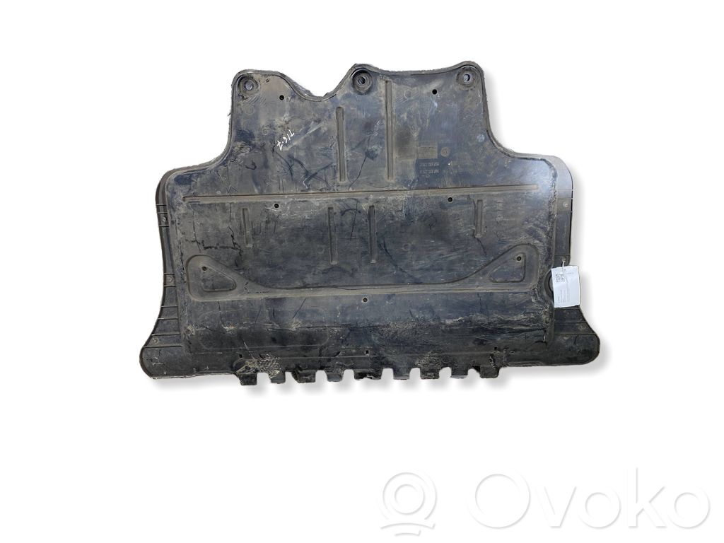 Volkswagen Tiguan Engine splash shield/under tray 