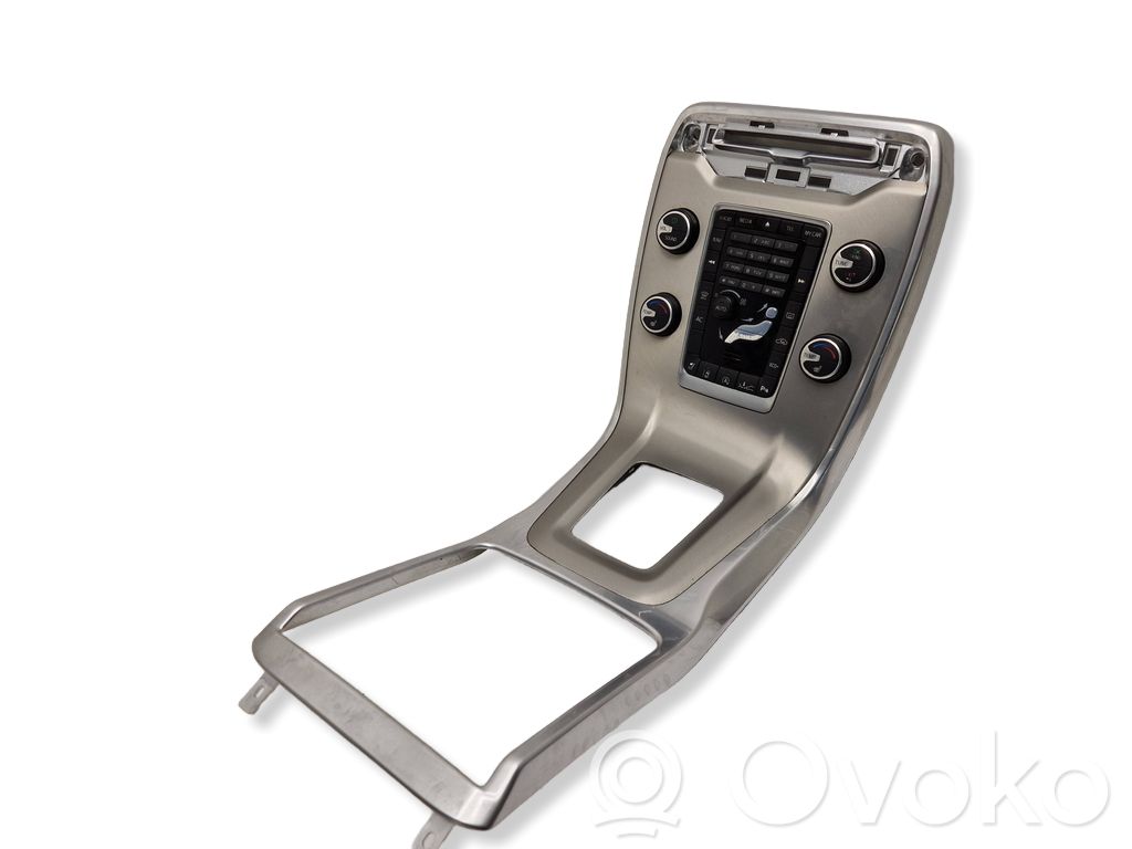 Volvo V70 Climate control unit 