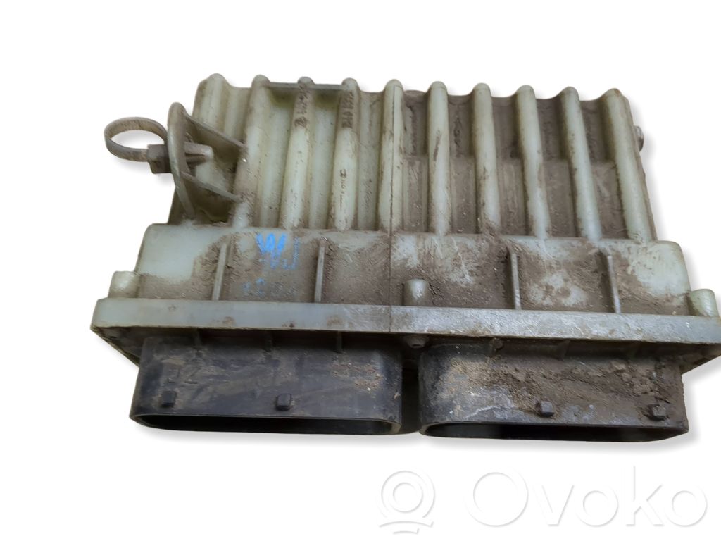 Opel Astra H Coolant fan relay 