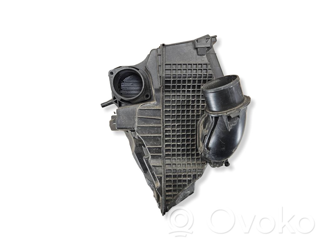 Dacia Sandero II Air filter box 