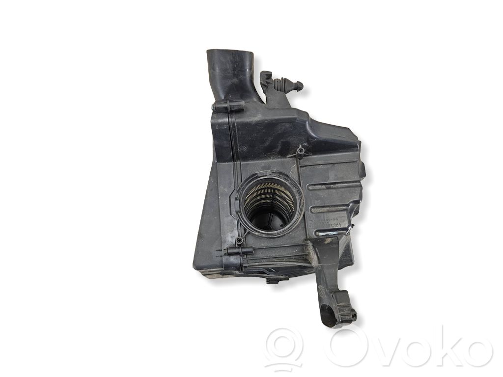 Ford Kuga II Air filter box 