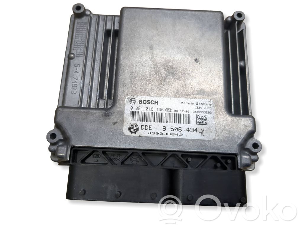 BMW 1 E81 E87 Engine control unit/module 
