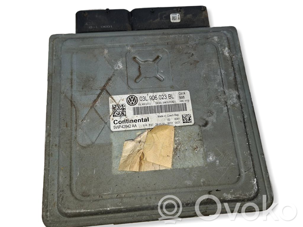 Volkswagen Polo V 6R Engine control unit/module 