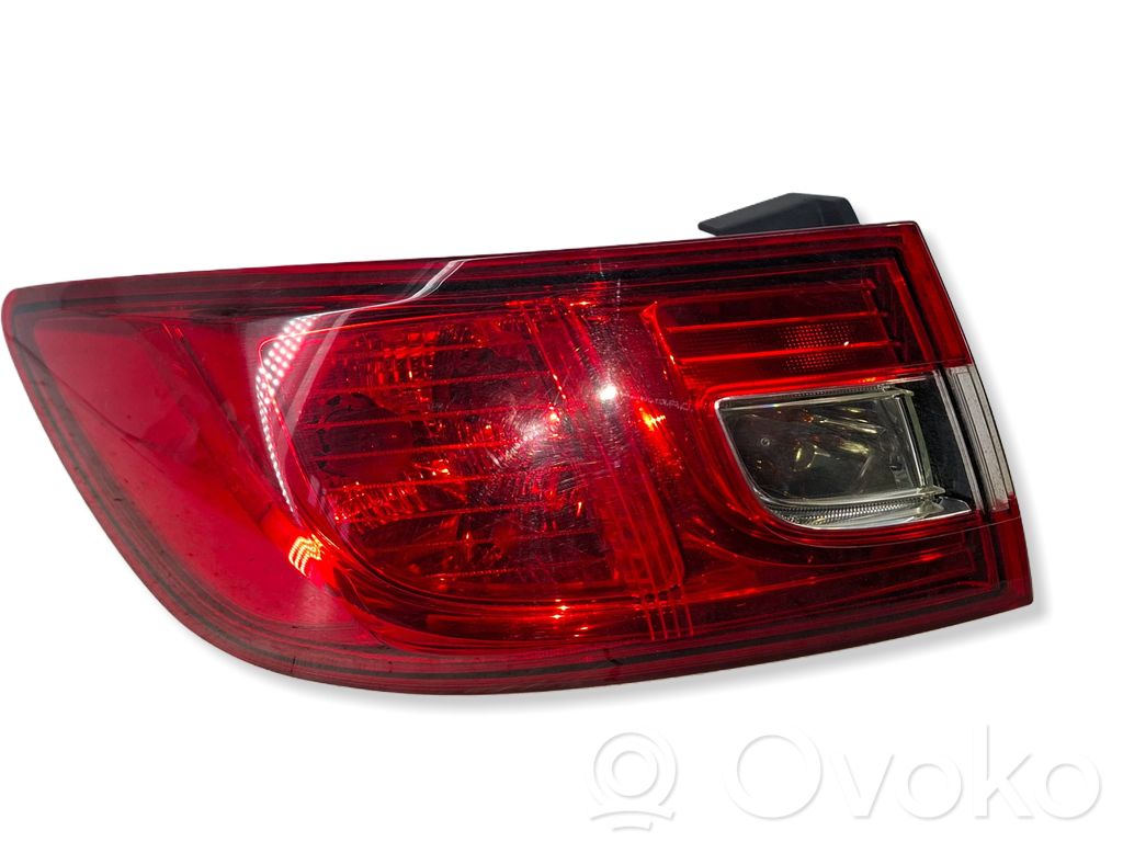 Renault Clio IV Lampă spate în caroserie 